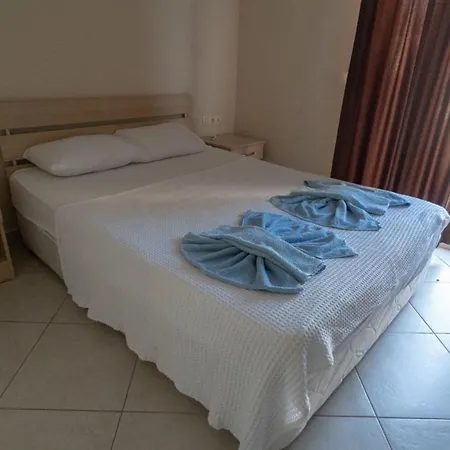 Lovely 2 Bed With 1st Class Amenities , 1003 Апартаменты *